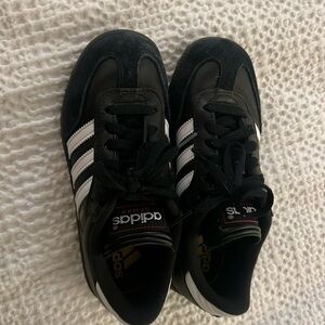 Adidas samba kids size 2.5